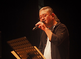 エストレーヤー(グループ)